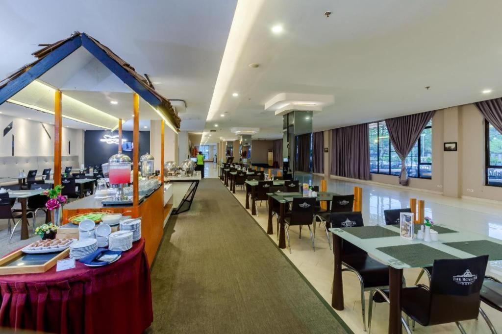 The Royal Idi Hotel Idirayeuk Экстерьер фото