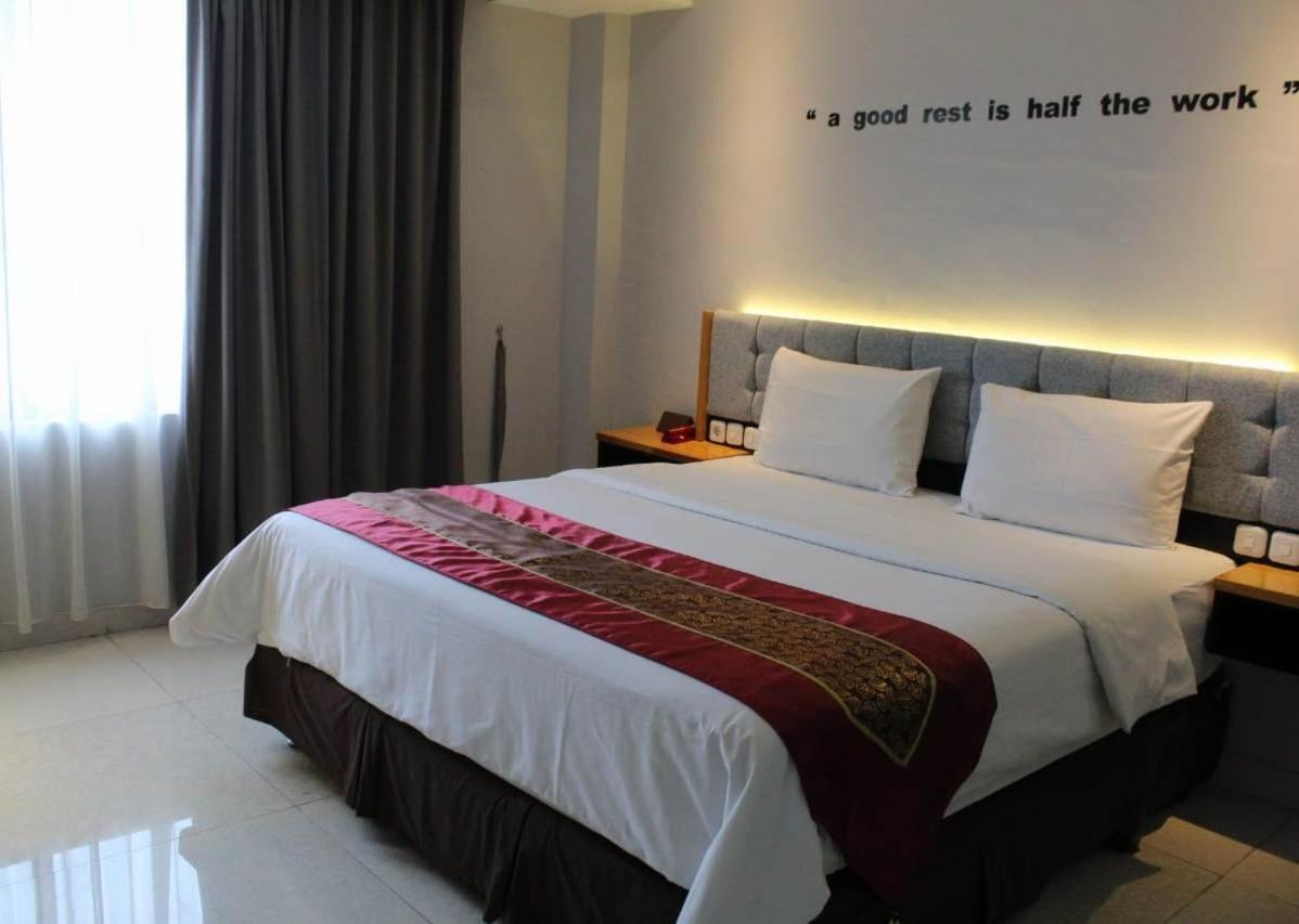 The Royal Idi Hotel Idirayeuk Экстерьер фото